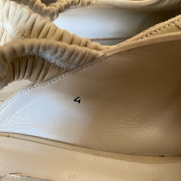 Jean Paul Barriol Suede Sling Back Loafers in Off White - size 6 (UK 4) - Picture 11 of 11